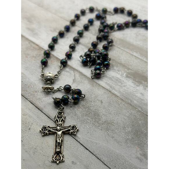 Vintage Black Iridescent Glass Bead Rosary, Catholic Prayer Beads, Crucifix - Picture 9 of 9